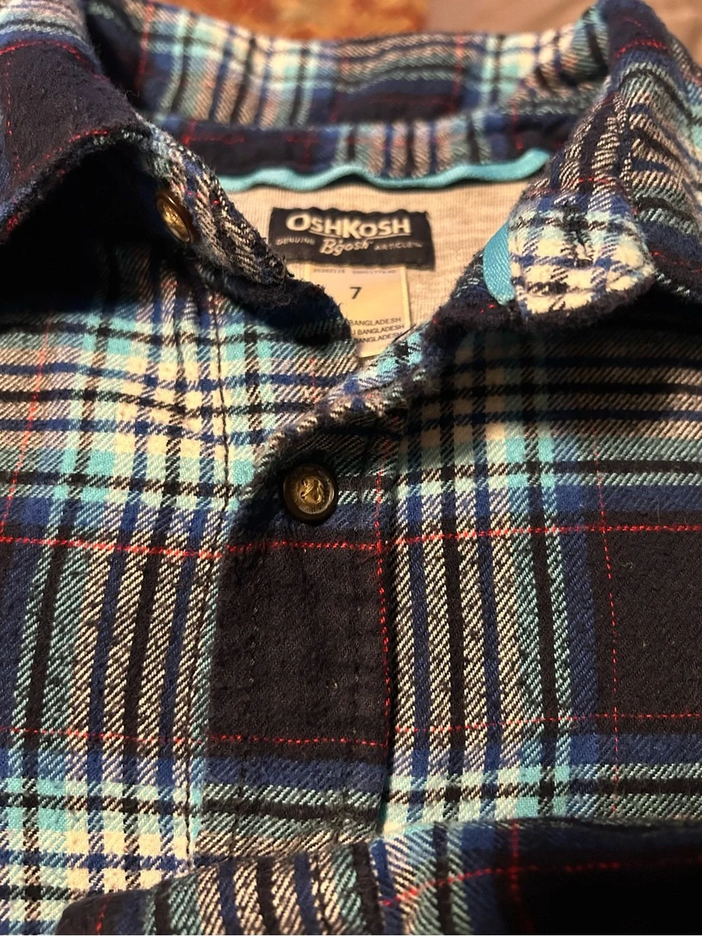 OshKosh B'gosh Boy’s Plaid Flannel Cabincore Navy and Red Button-Down Shirt Sz 7